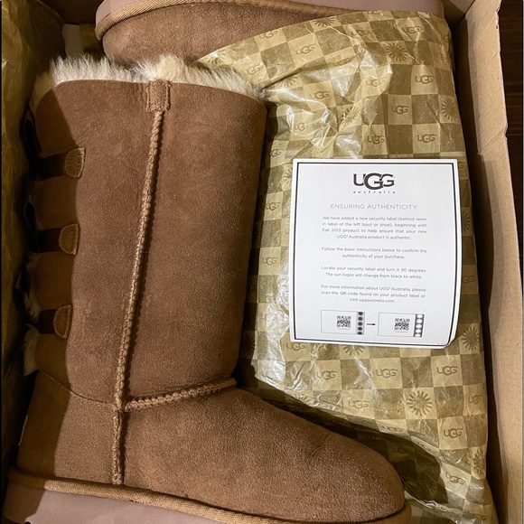 Chestnut UGGS - Picture 3 of 5